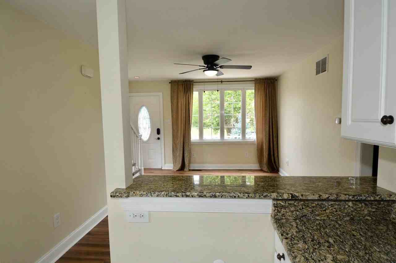 11 Massachusetts Ave - Photo 4 of 21