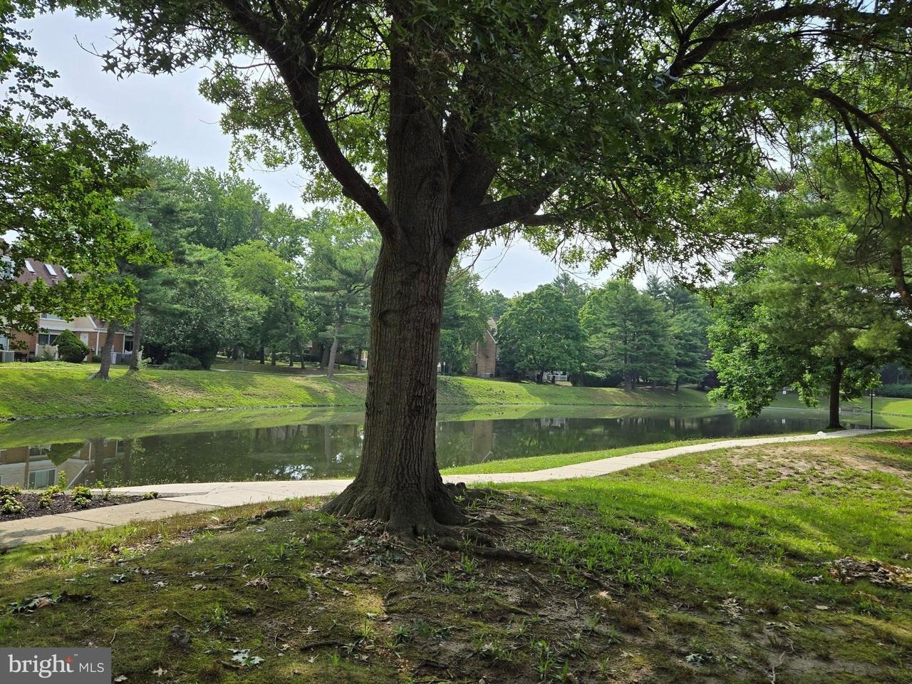 145 Echelon Rd - Photo 2 of 16