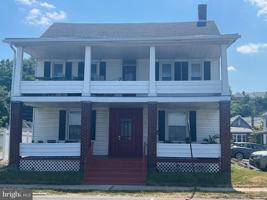 featured image of 116 S Front St #3