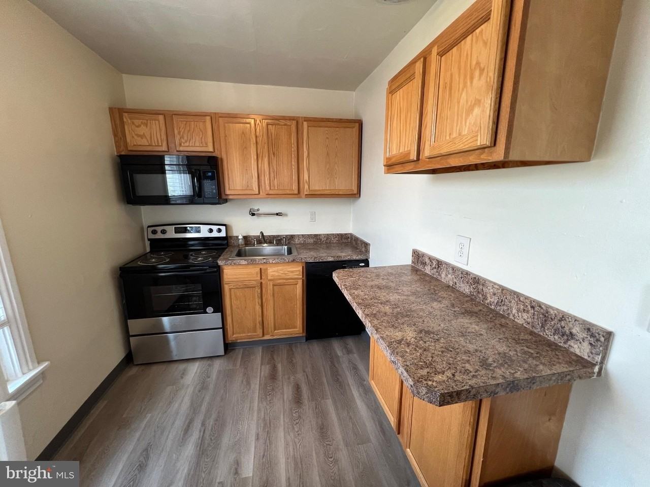 116 S Front St #3 - Photo 4 of 12