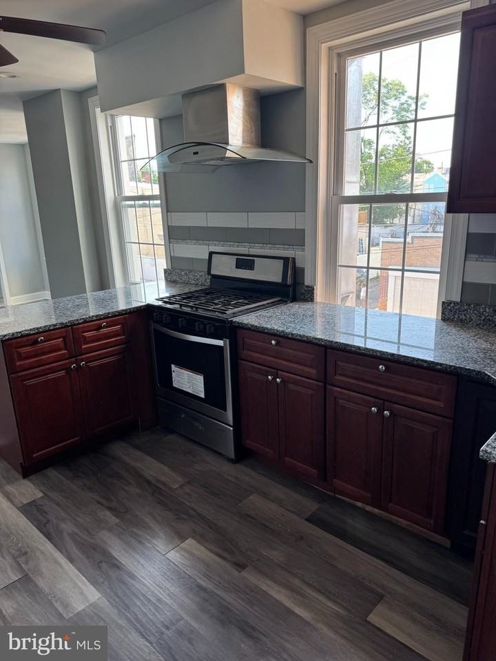 2372 Orthodox St #2ndFRONT - Photo 5 of 6