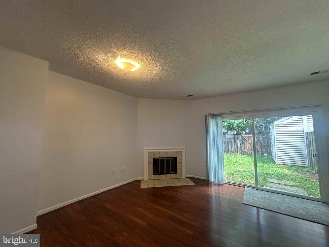 7223 Parsons Ct - Photo 6 of 20