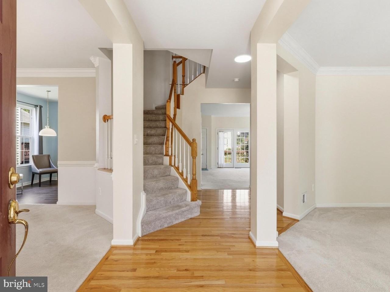 9477 Bankhead Dr - Photo 2 of 28