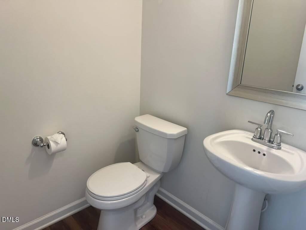 6140 Beale Loop - Photo 4 of 36
