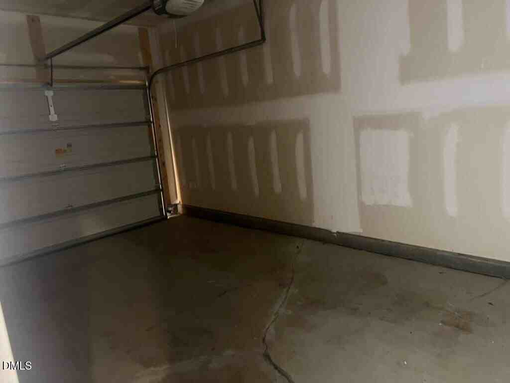 6140 Beale Loop - Photo 6 of 36
