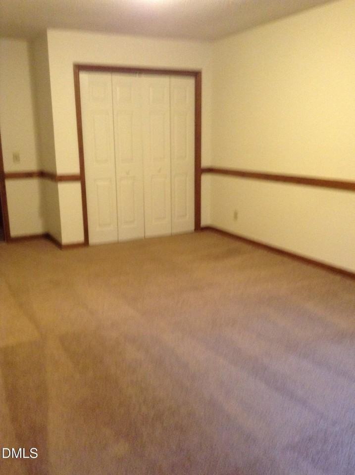 4302 Hunters Club Dr - Photo 5 of 9
