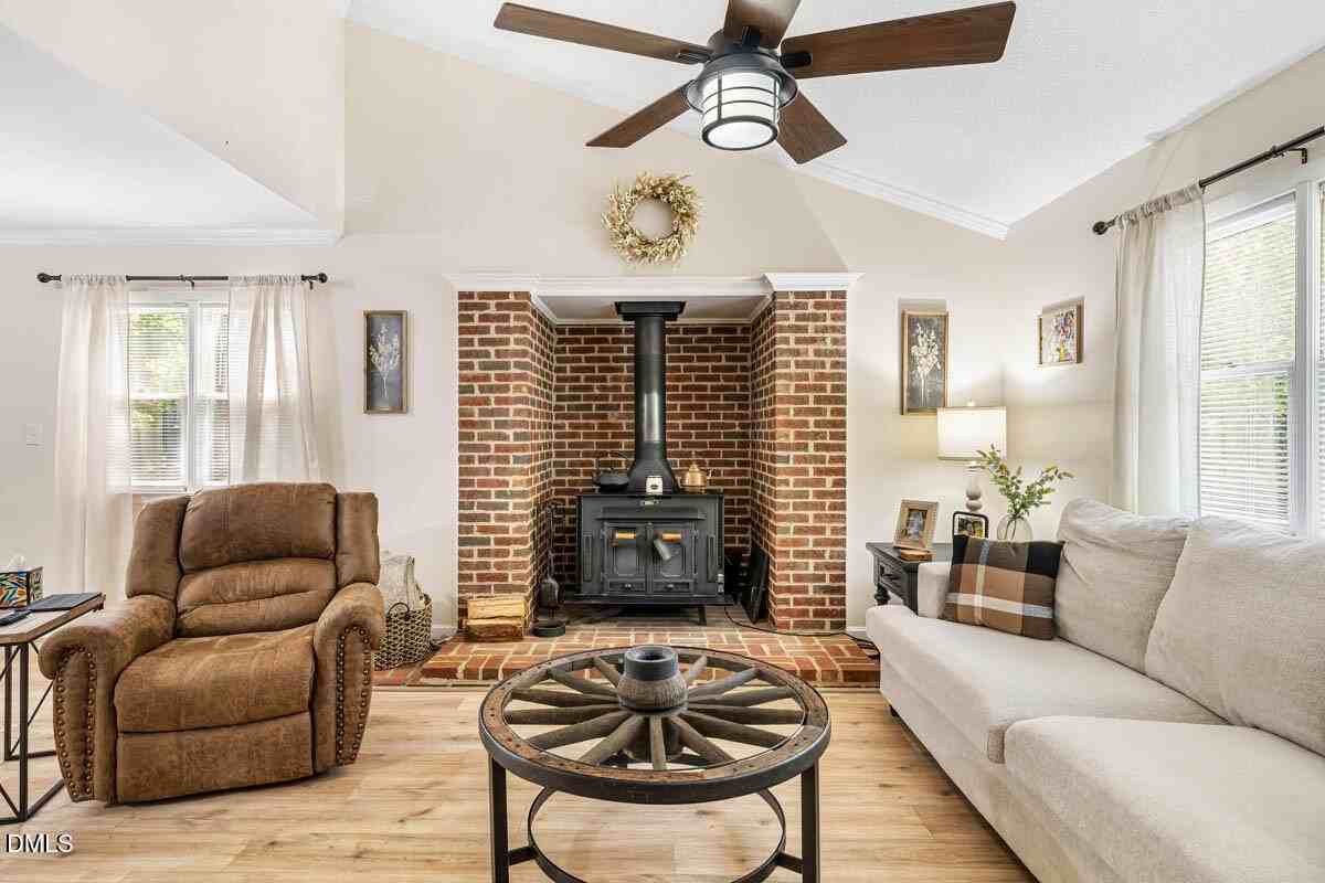 7 Twin Lakes Dr - Photo 6 of 50