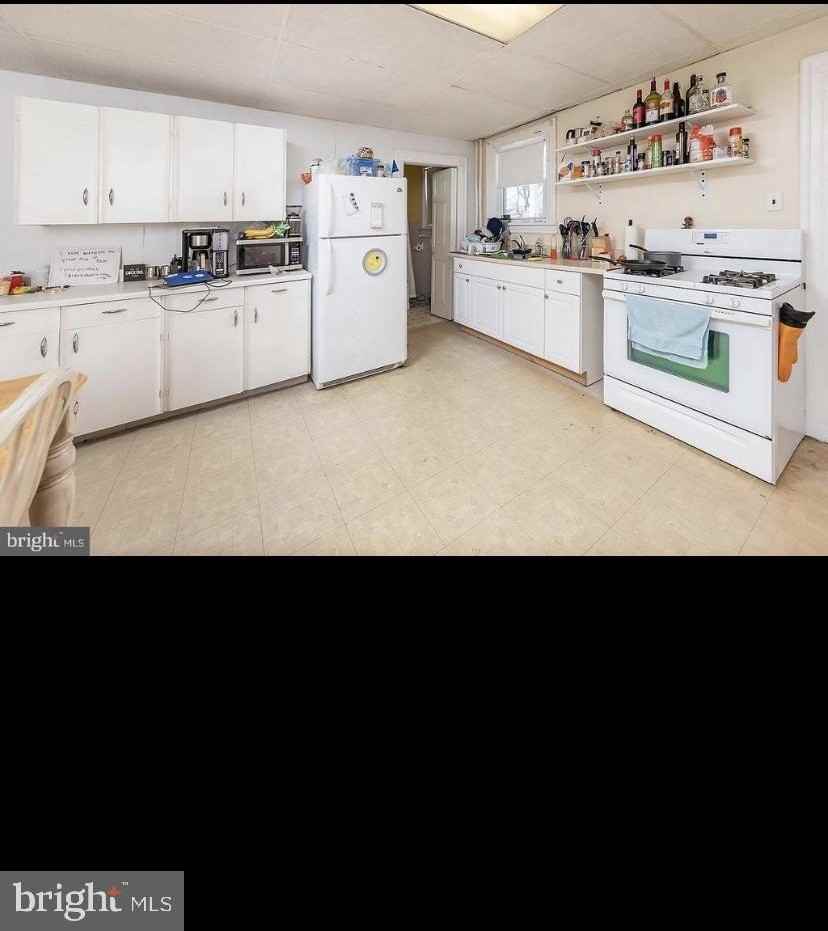 310 University Blvd - Photo 4 of 19