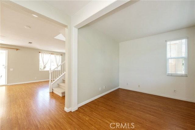 218 Kensington Park - Photo 3 of 8