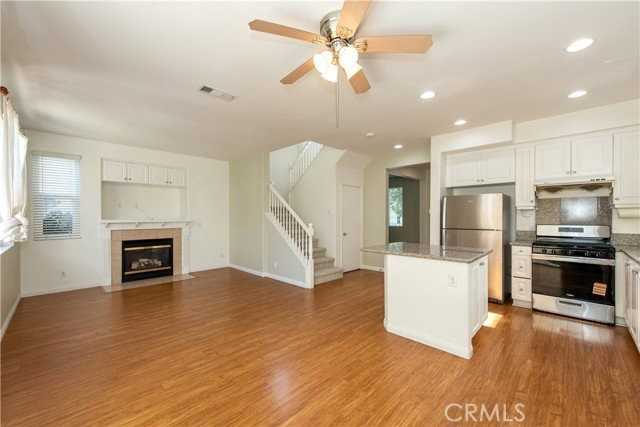 218 Kensington Park - Photo 6 of 8