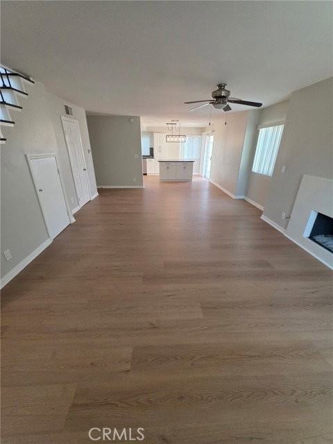 8462 Heil Ave - Photo 3 of 8