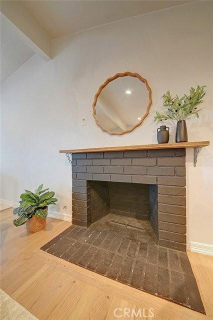 2044 W Spruce Ave - Photo 5 of 8
