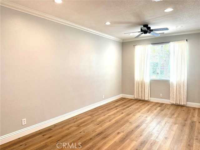 27 Nantucket Ln - Photo 7 of 8