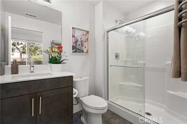 1651 Topanga - Photo 4 of 8