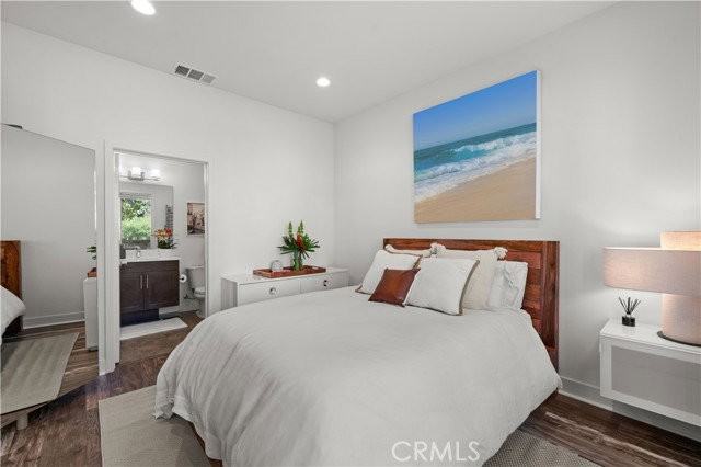 1651 Topanga - Photo 6 of 8