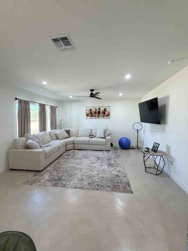 1863 Valentino Ct #1 - Photo 3 of 36