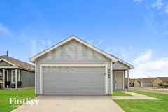 2404 Lake Hls - Photo 1 of 1