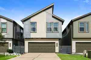 featured image of 18326 W Centro Cir