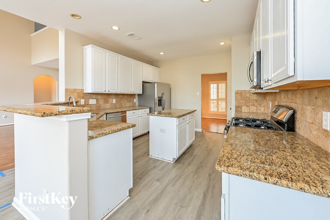 17811 Placid Oak Ct - Photo 7 of 15