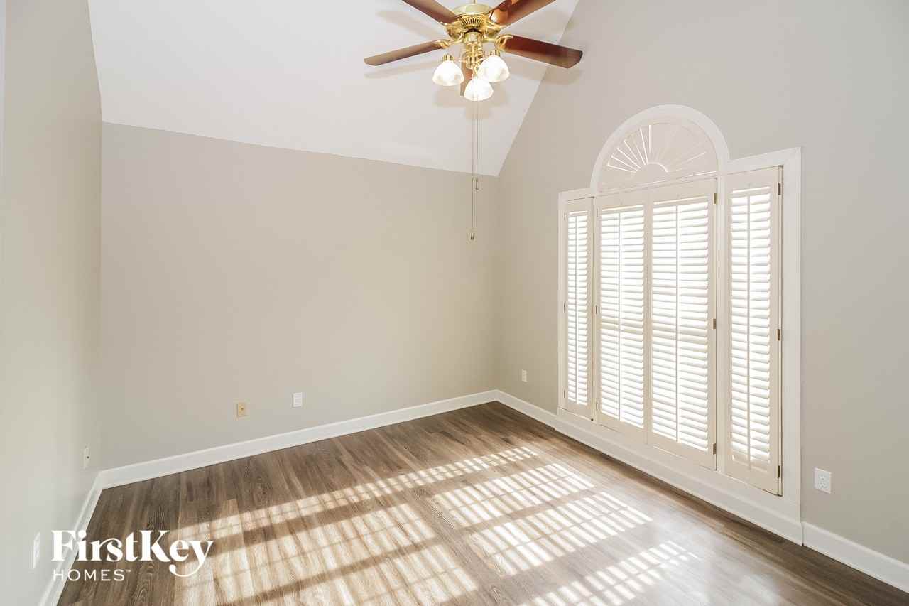 1790 Mill Glen Cv - Photo 7 of 15