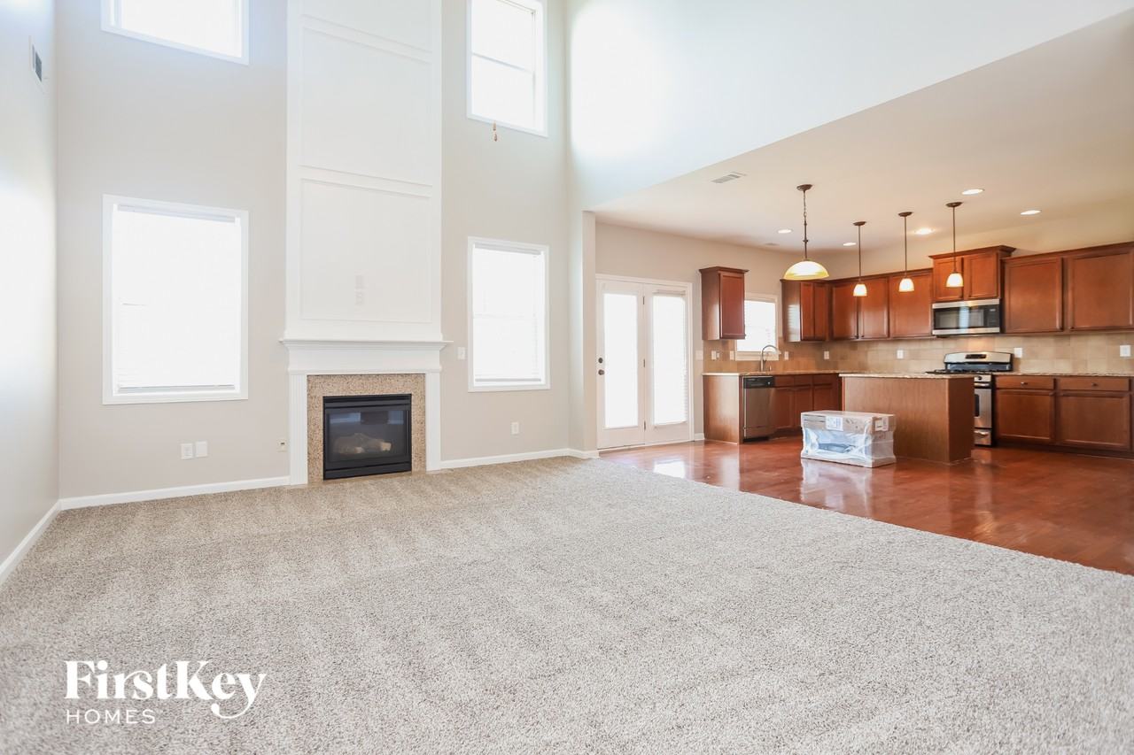 224 Woodmill Way Sw - Photo 2 of 14
