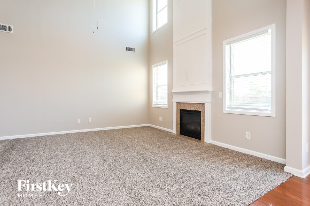 224 Woodmill Way Sw - Photo 3 of 14