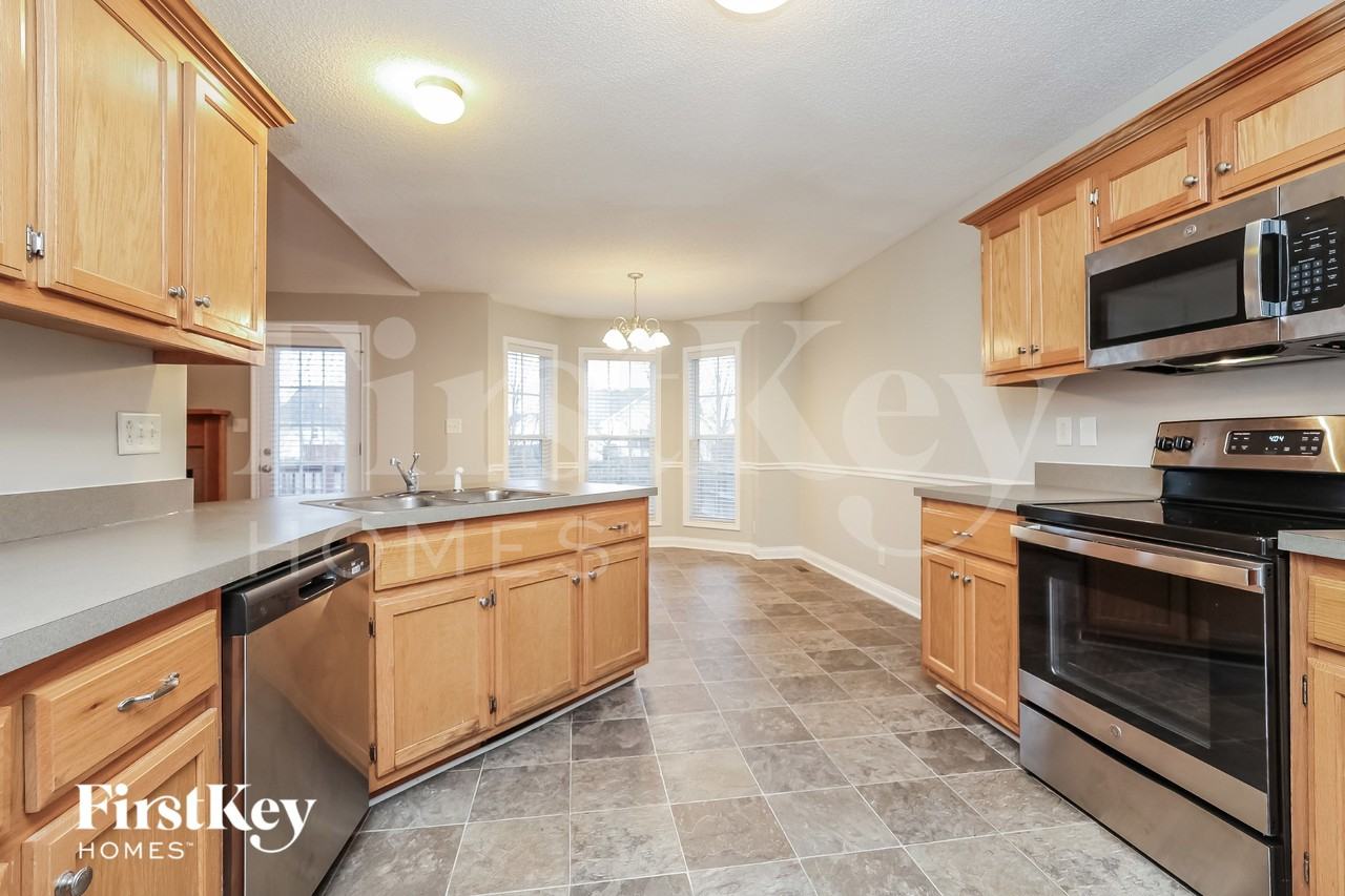 3680 S Jot Dr - Photo 7 of 16
