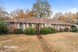 featured image of 2901 Clarke Rd