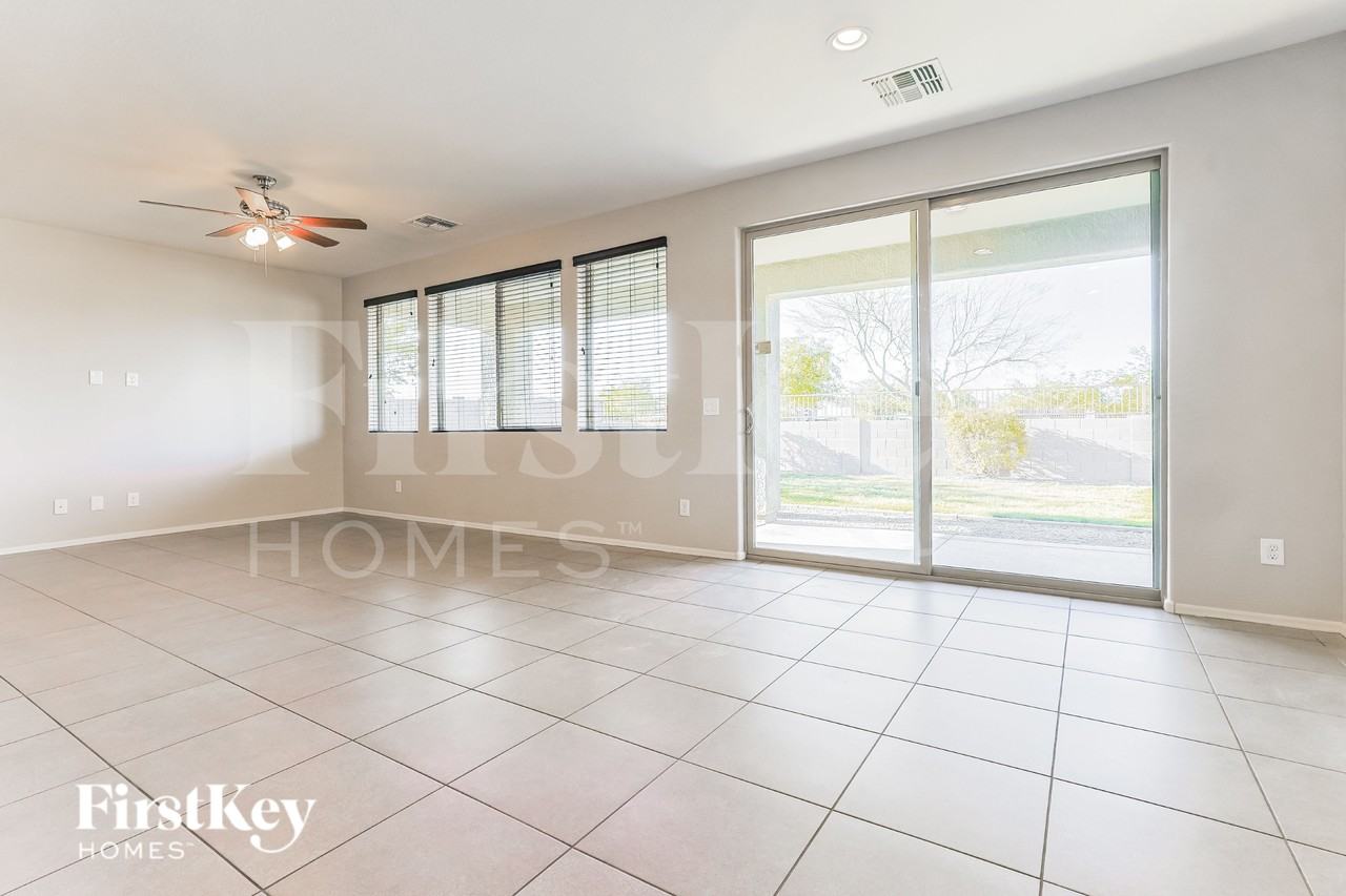 22663 E Via Del Verde - Photo 3 of 16