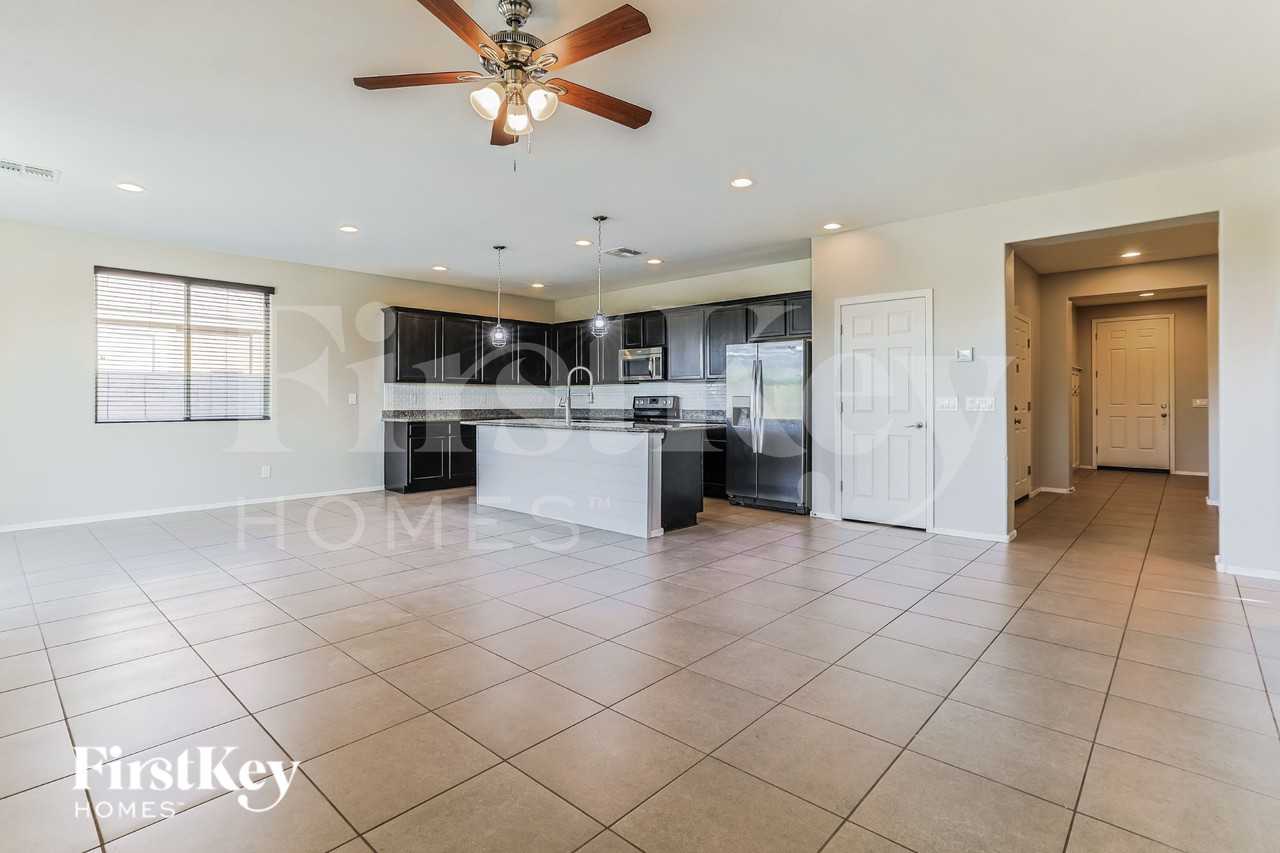 22663 E Via Del Verde - Photo 4 of 16