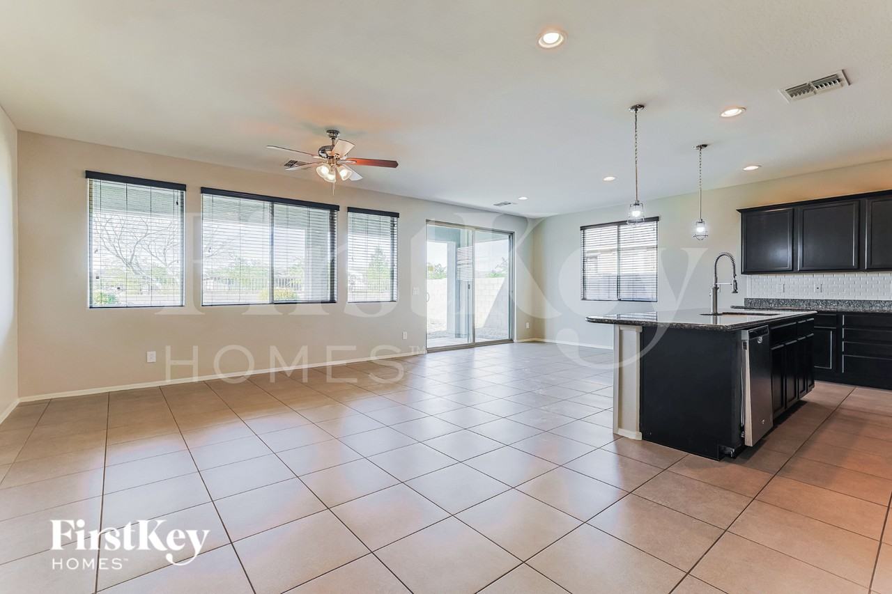 22663 E Via Del Verde - Photo 6 of 16