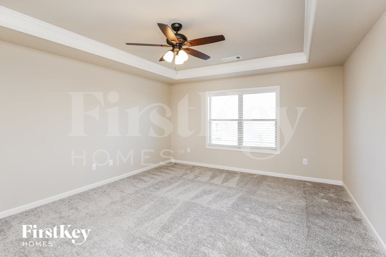 193 Creekside Bluff Way - Photo 7 of 15