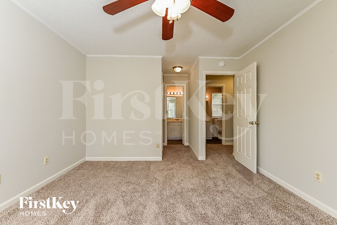 6256 Valdez Dr - Photo 7 of 15