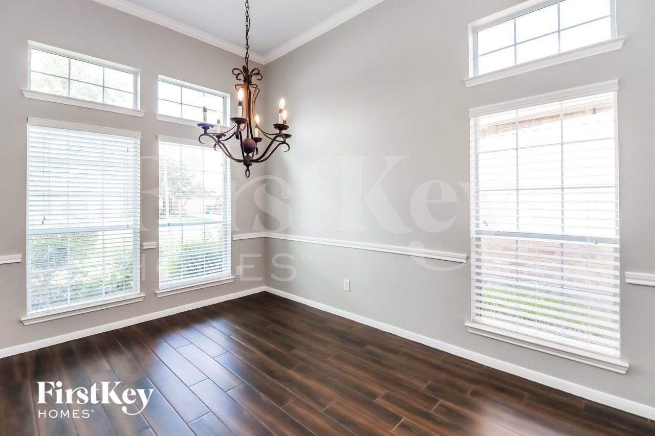 2540 Pelican Dr - Photo 6 of 15