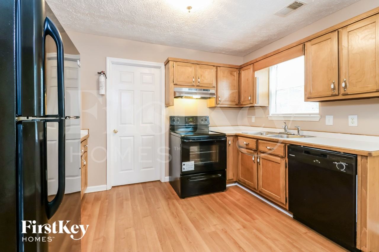 5027 Truman Mountain Rd - Photo 4 of 16