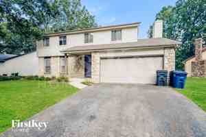 featured image of 833 Lindenhaven Rd