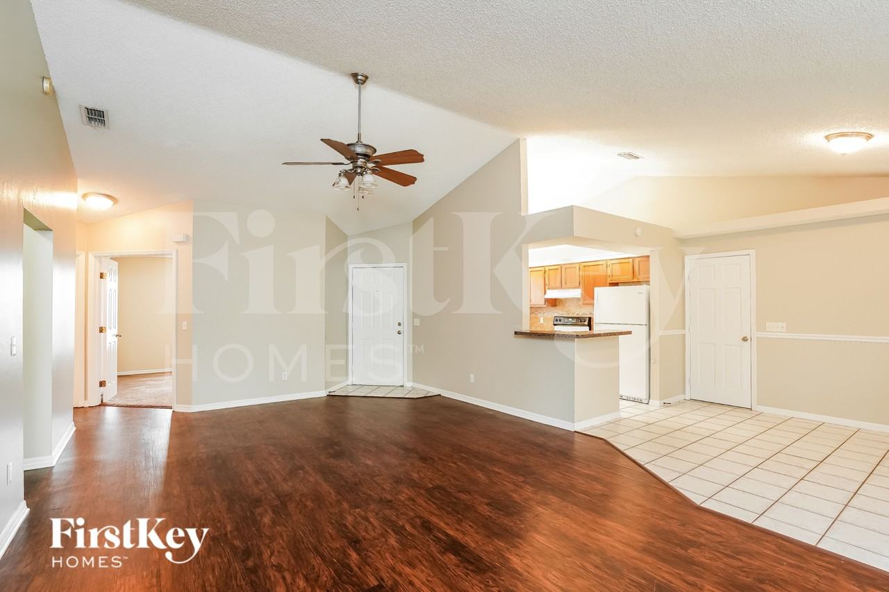 8296 Buena Vista Rd - Photo 4 of 15