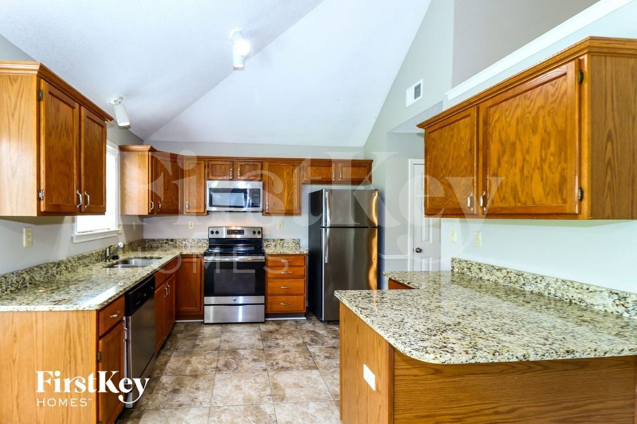 779 N Ericson Rd - Photo 7 of 15