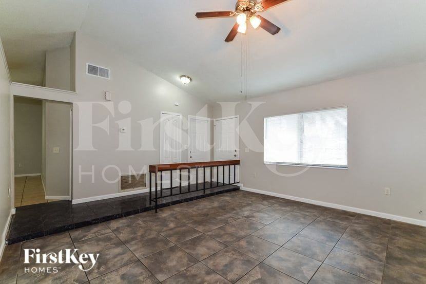 649 Nardello Dr - Photo 3 of 16