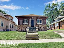615 Clement St - Photo 1 of 1