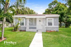 featured image of 2440 Nw 162nd St