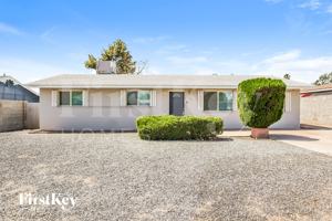 featured image of 2133 E Larkspur Dr