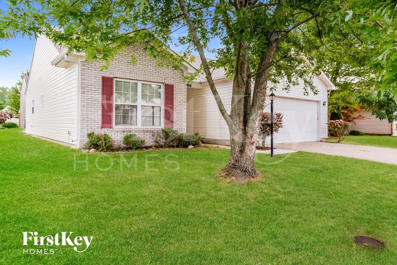 12261 Running Springs Rd - Photo 2 of 15