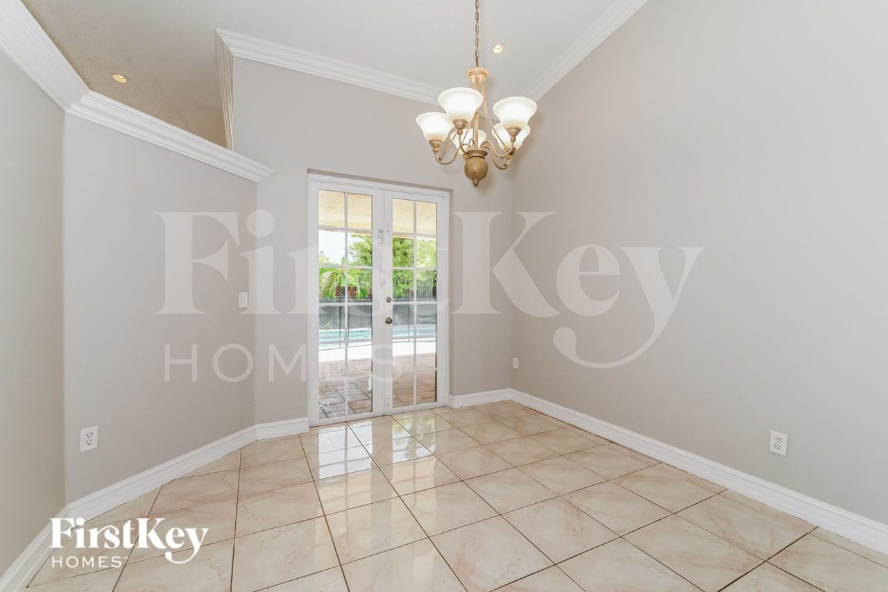 10901 Swplace - Photo 4 of 17
