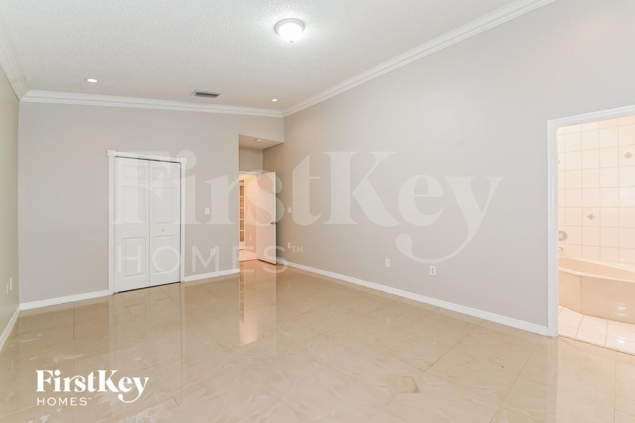 10901 Swplace - Photo 7 of 17