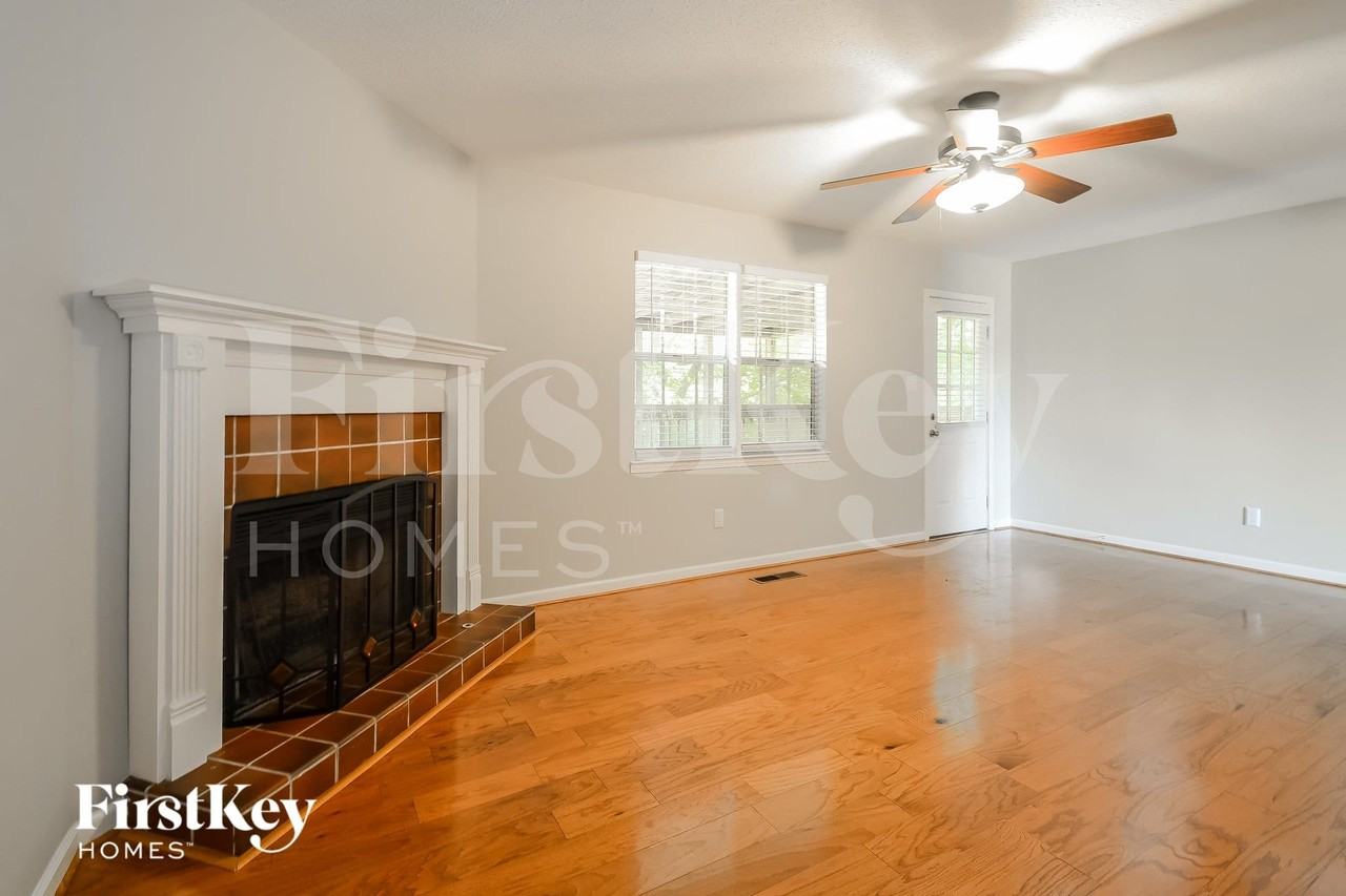 108 Twin Lakes Rd - Photo 3 of 13