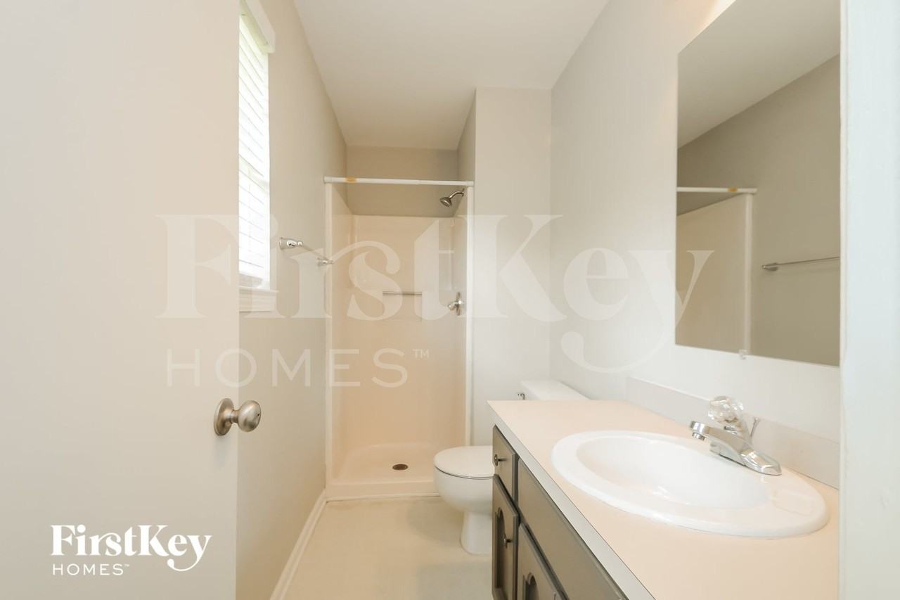 108 Twin Lakes Rd - Photo 7 of 13