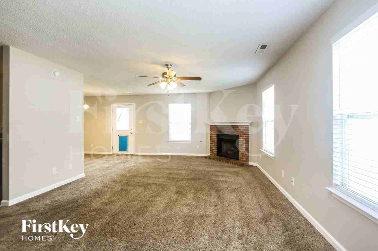10672 Glenayr Dr - Photo 2 of 16