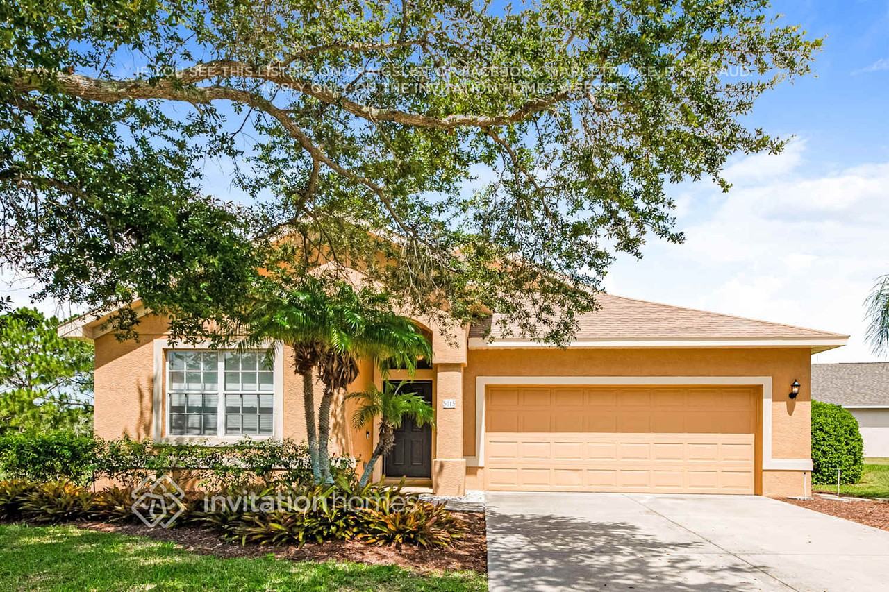 5015 Lakehurst Ct