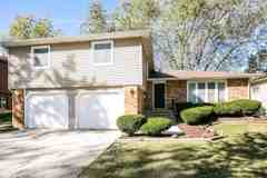 22830 Lakeshore Dr - Photo 1 of 1